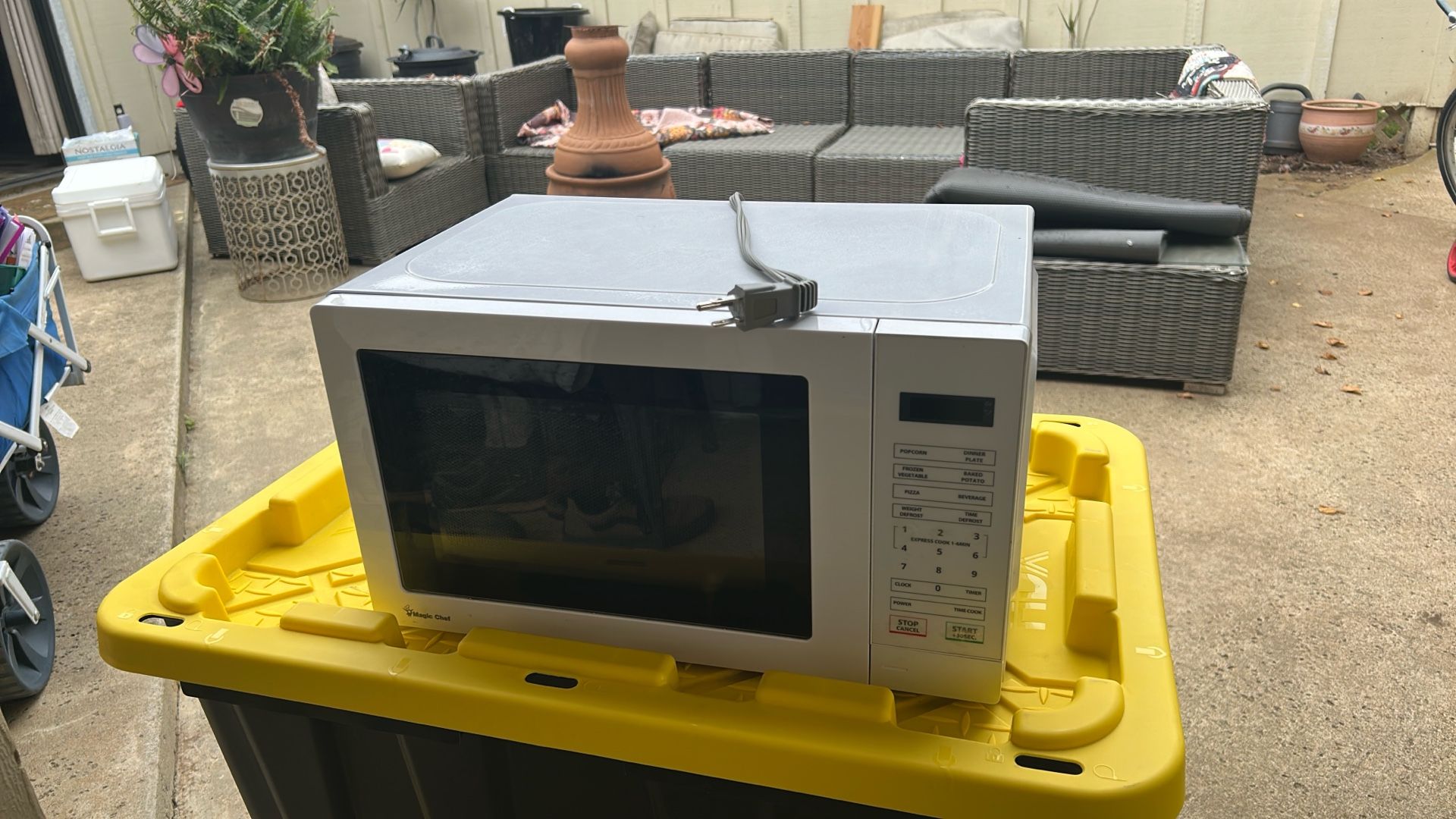Magic Chef Microwave