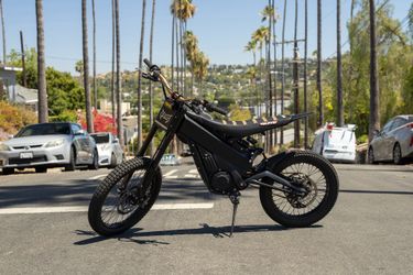 2025 Talaria XXX Pro under 1k miles