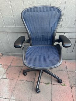 Herman Miller Aeron Chair Size B 🔥🔥🔥🔥