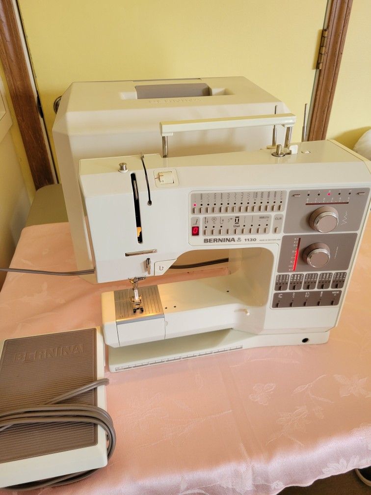 Bernina 1130 Sewing Machine
