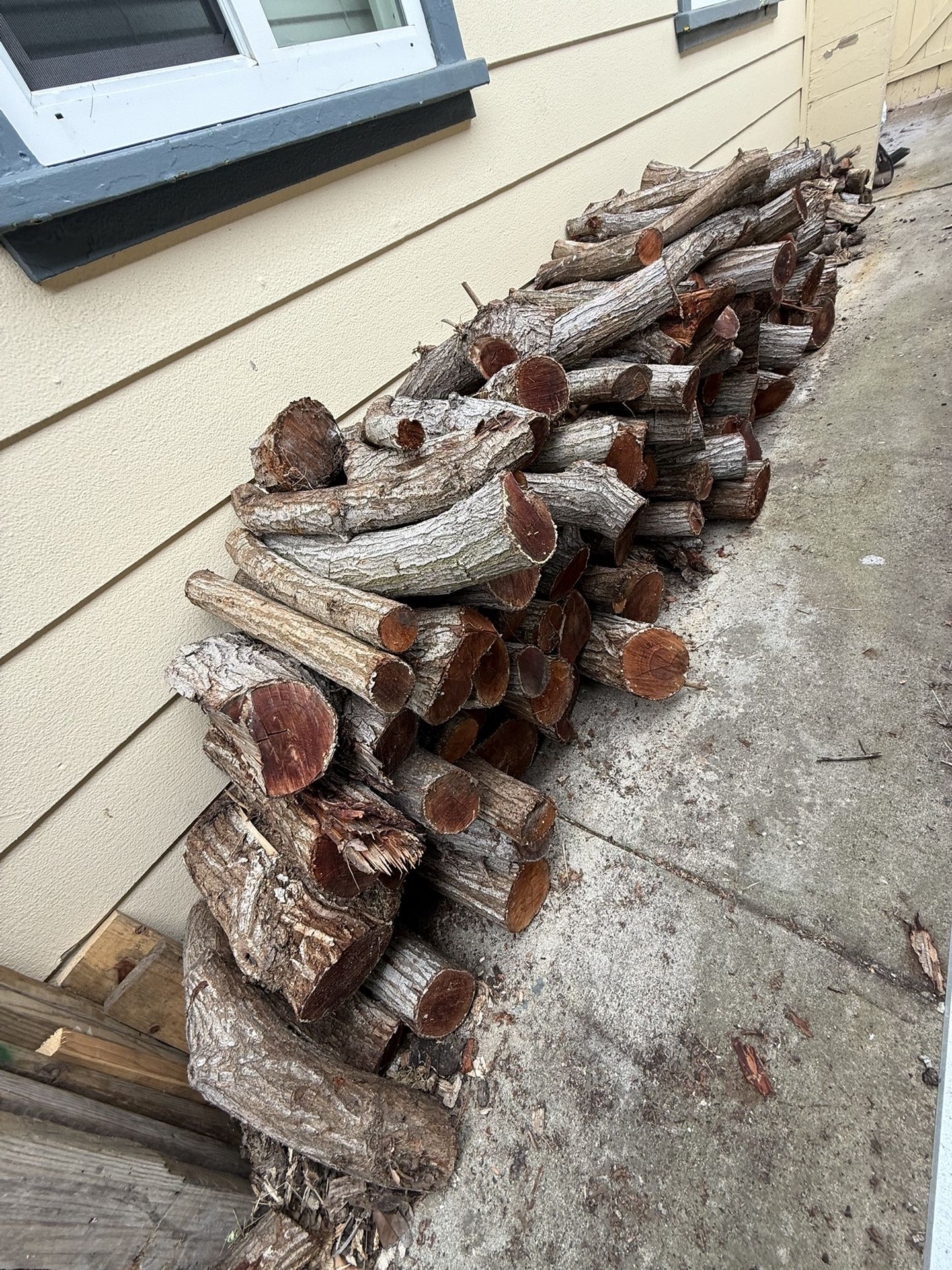FREE FIREWOOD
