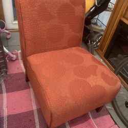 Upholstered side chair