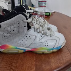 Jordan 6 Size 6Y
