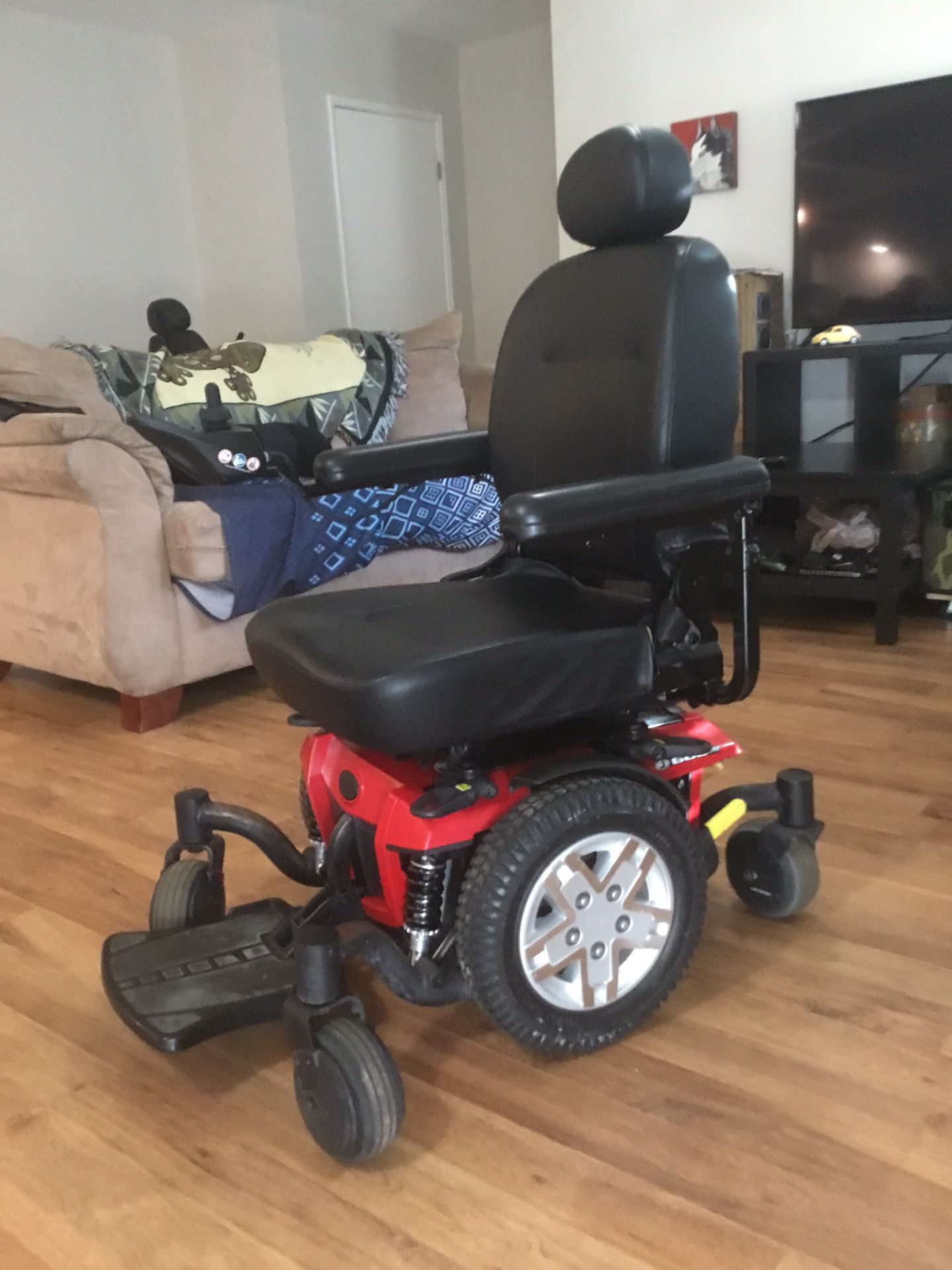 Electric Wheelchair Jazzy 600es
