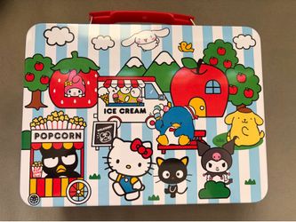 Hello Kitty & friends lunch box