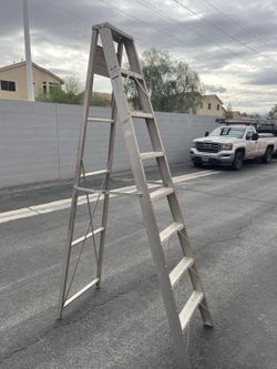 Sears Craftsman 8-Ft Aluminum Step Ladder - Type I 250 lb