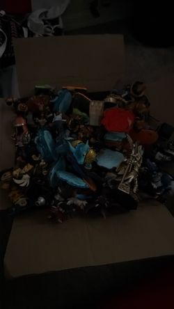 box full of skylanders