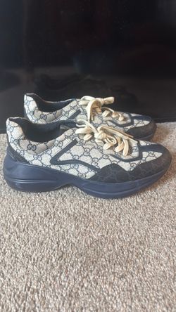 Gucci sneakers size 10