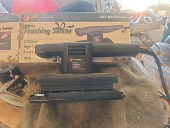 Sander Black Decker Finishing, Never Used Older But Never Used,Perfect Condition,  E MESA 