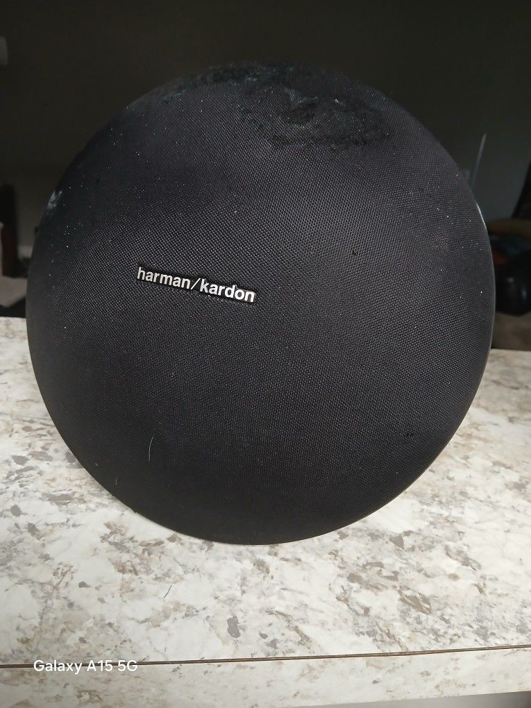 Harman Kardon Onyx Studio 4
