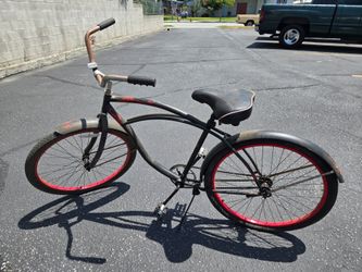 Schwinn Hurricane Bicycle Cruiser