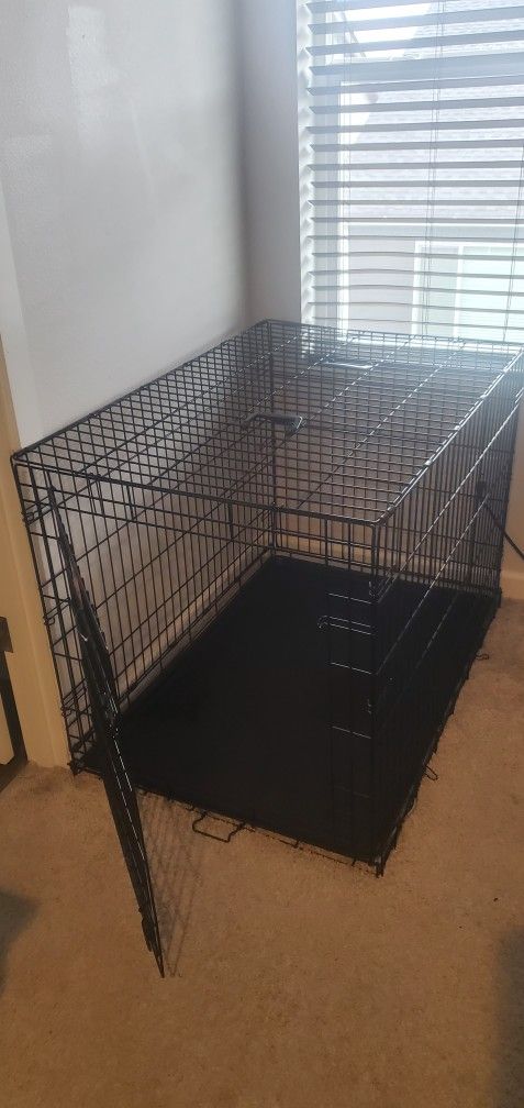 $130 Obo Large Dog Kennel