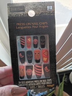 Brand New Trick Or Treat Nails 🎃