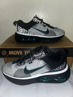 Nike size 5