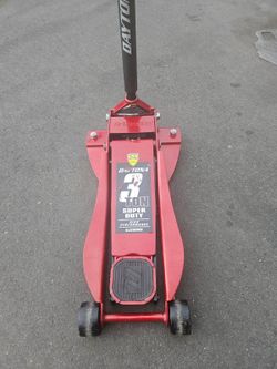 DAYTONA 3 Ton Low-Profile Super-Duty Floor Jack, Candy Apple Metallic Red