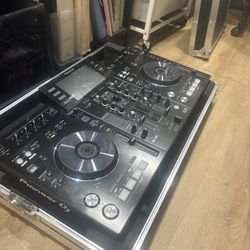 Pioneer standalone dj board setup XDJ RX