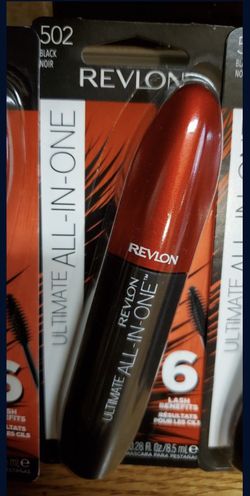 Mascara Ultimatte  6All-in-one Revlon  