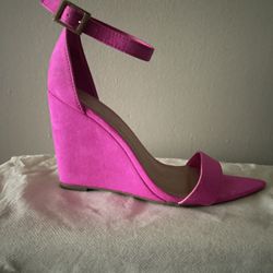 Pink Suede Anne Michelle Wedge Heels - Size 7