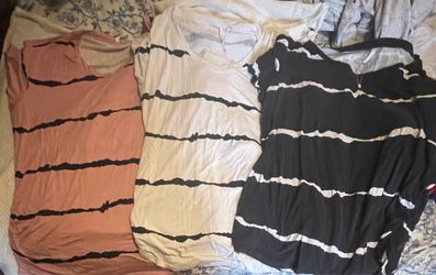 3 shirts size 2x free