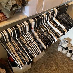 106 Clothing Hangers