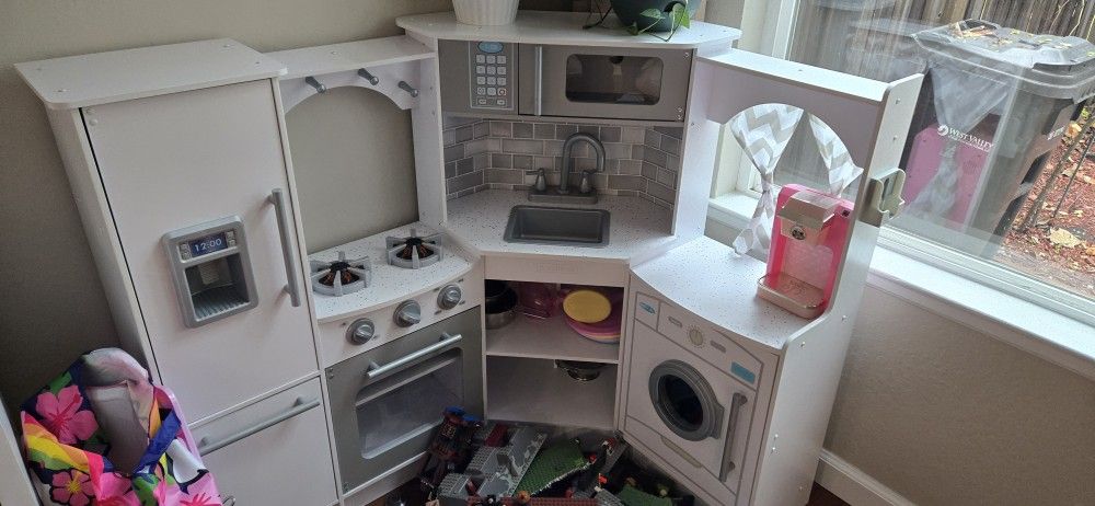 Kidkraft Kids Play Kitchen