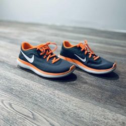Nike Gray & Orange Nike 5 Men 6.5 Women