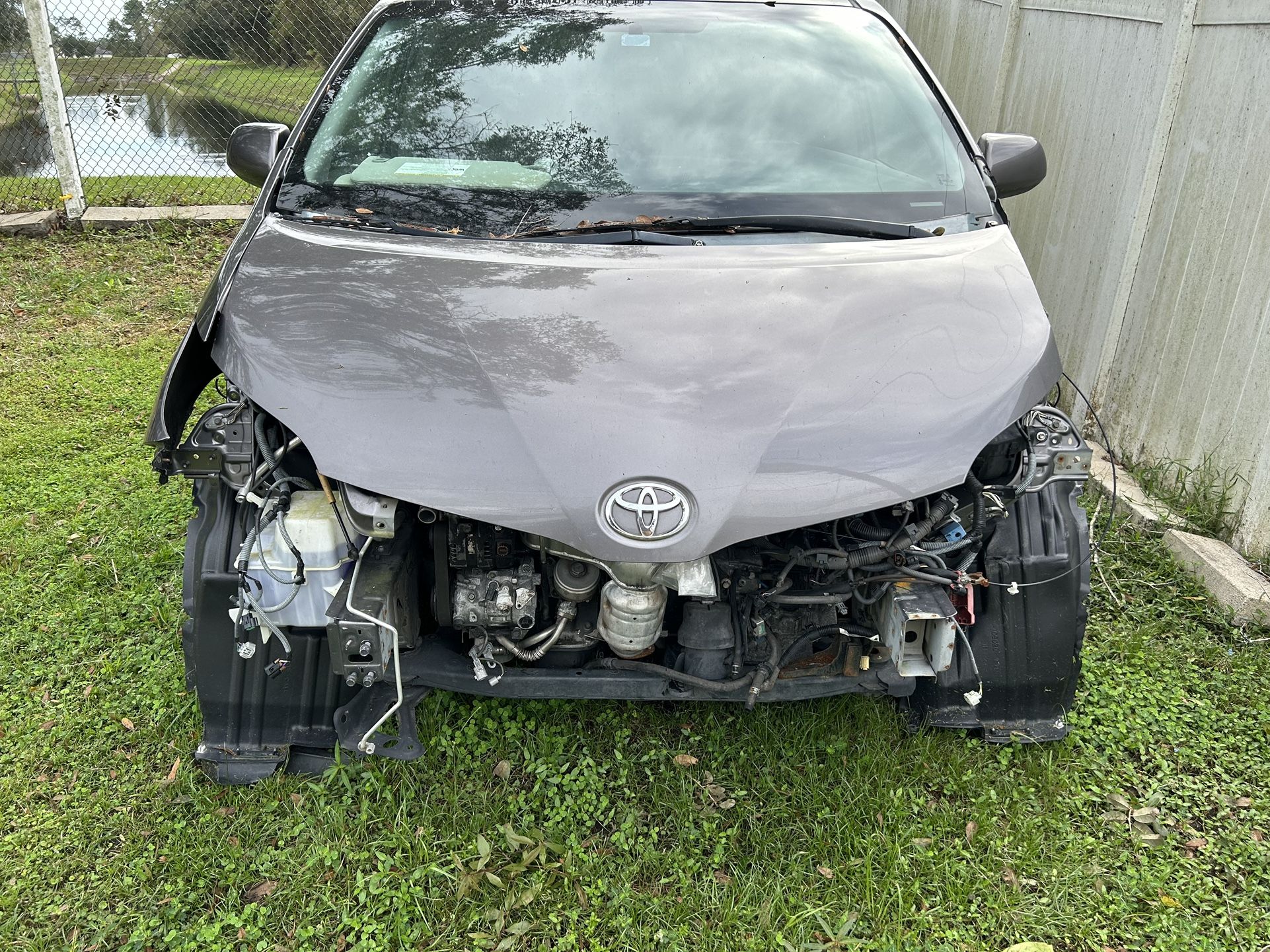 Parting Out Sienna 2011-2017