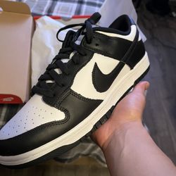 Nike Dunk Low Panda