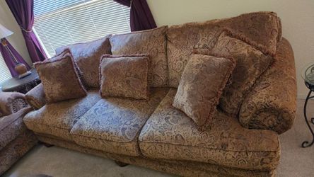 Sofa & Loveseat