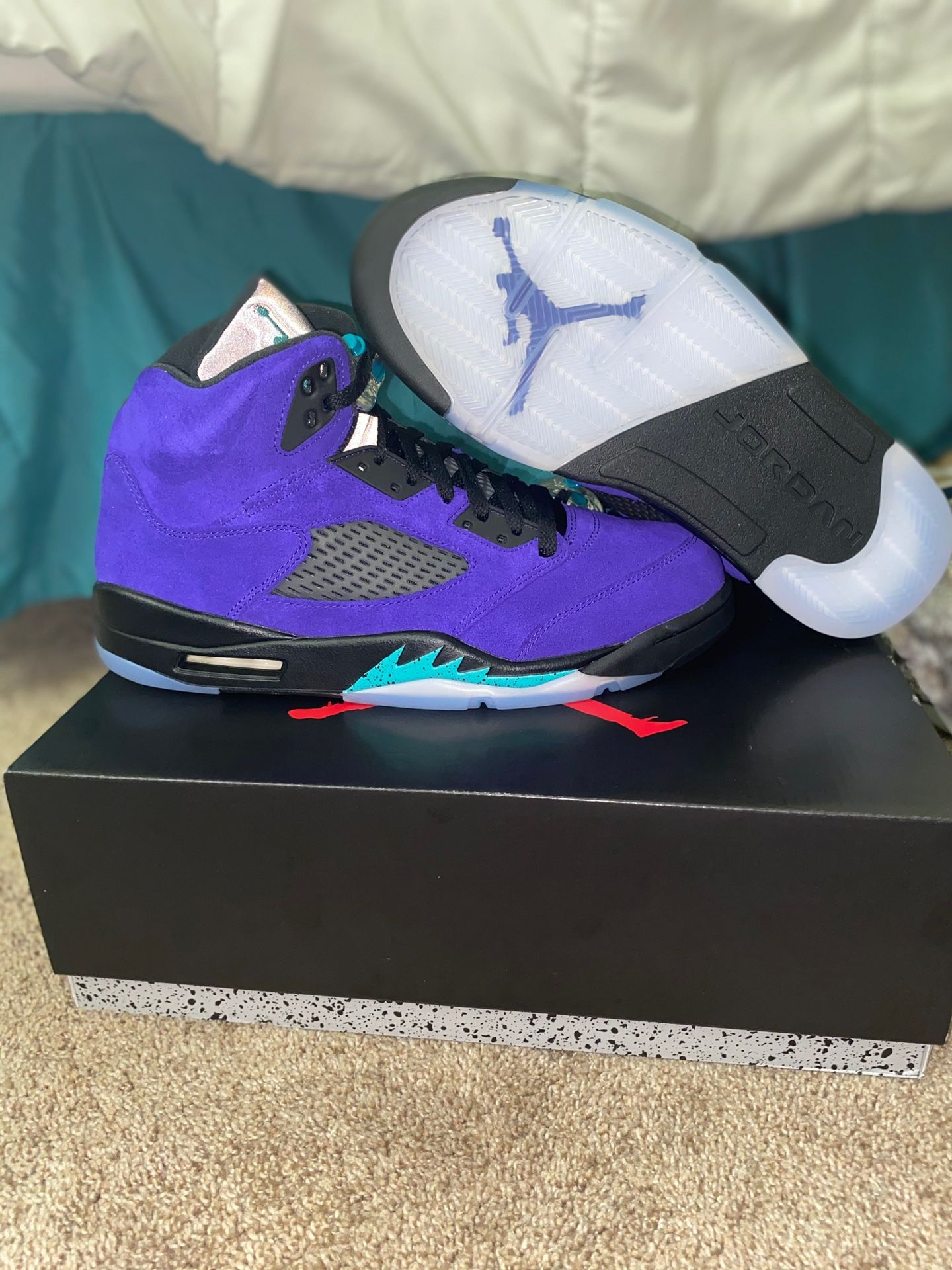 Alternate Grape 5 Size 11 Men