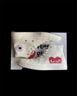 Converse x Comme des Garçons PLAY Chuck