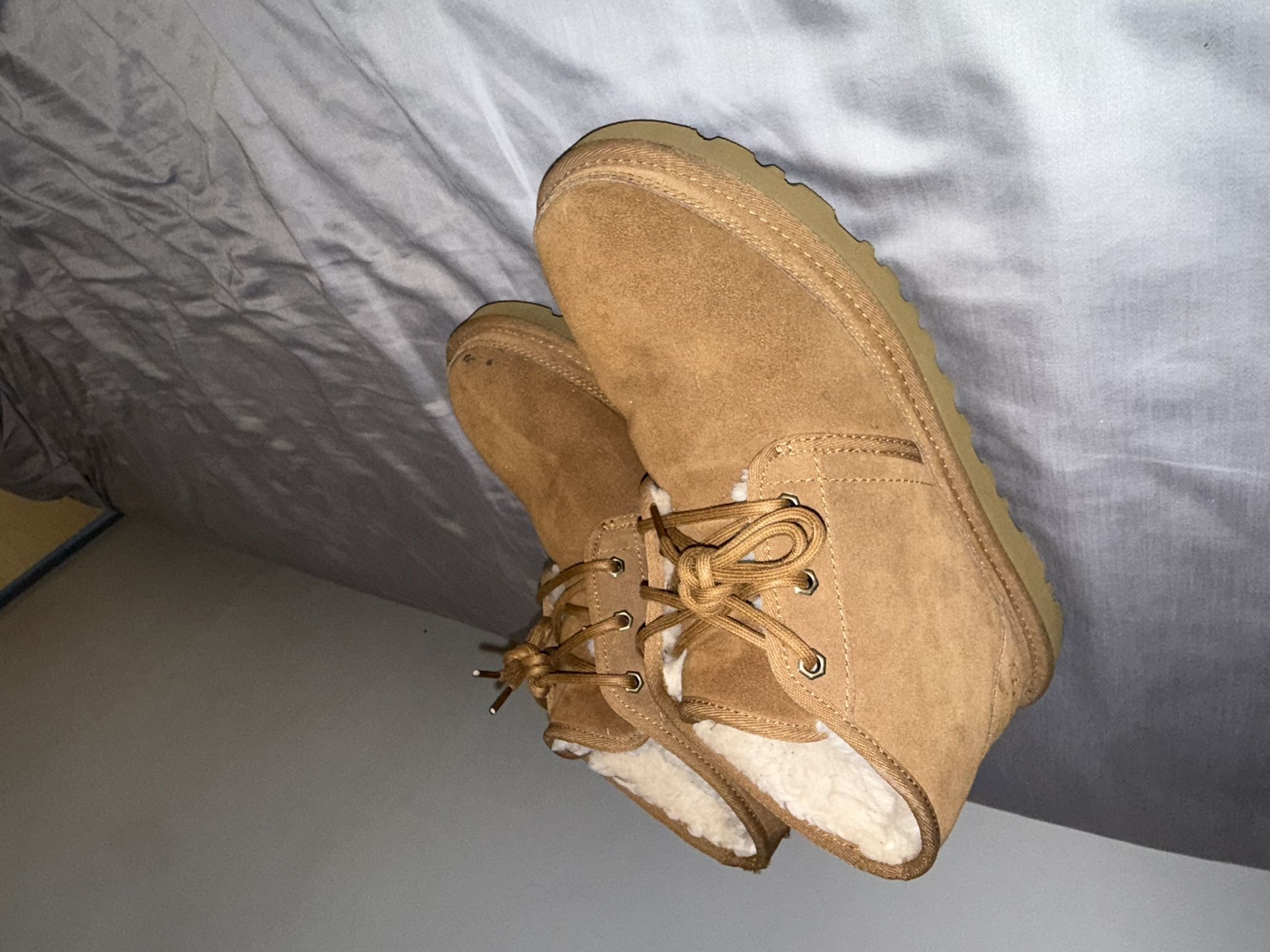 UGG neumel boots