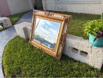 43/38 ,Gold Ornate Framed Wall Mirror