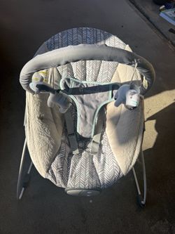 Baby bouncer