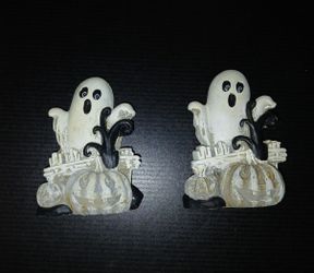 **BraNd NeW**  Set Of 2 Ghosts 👻 