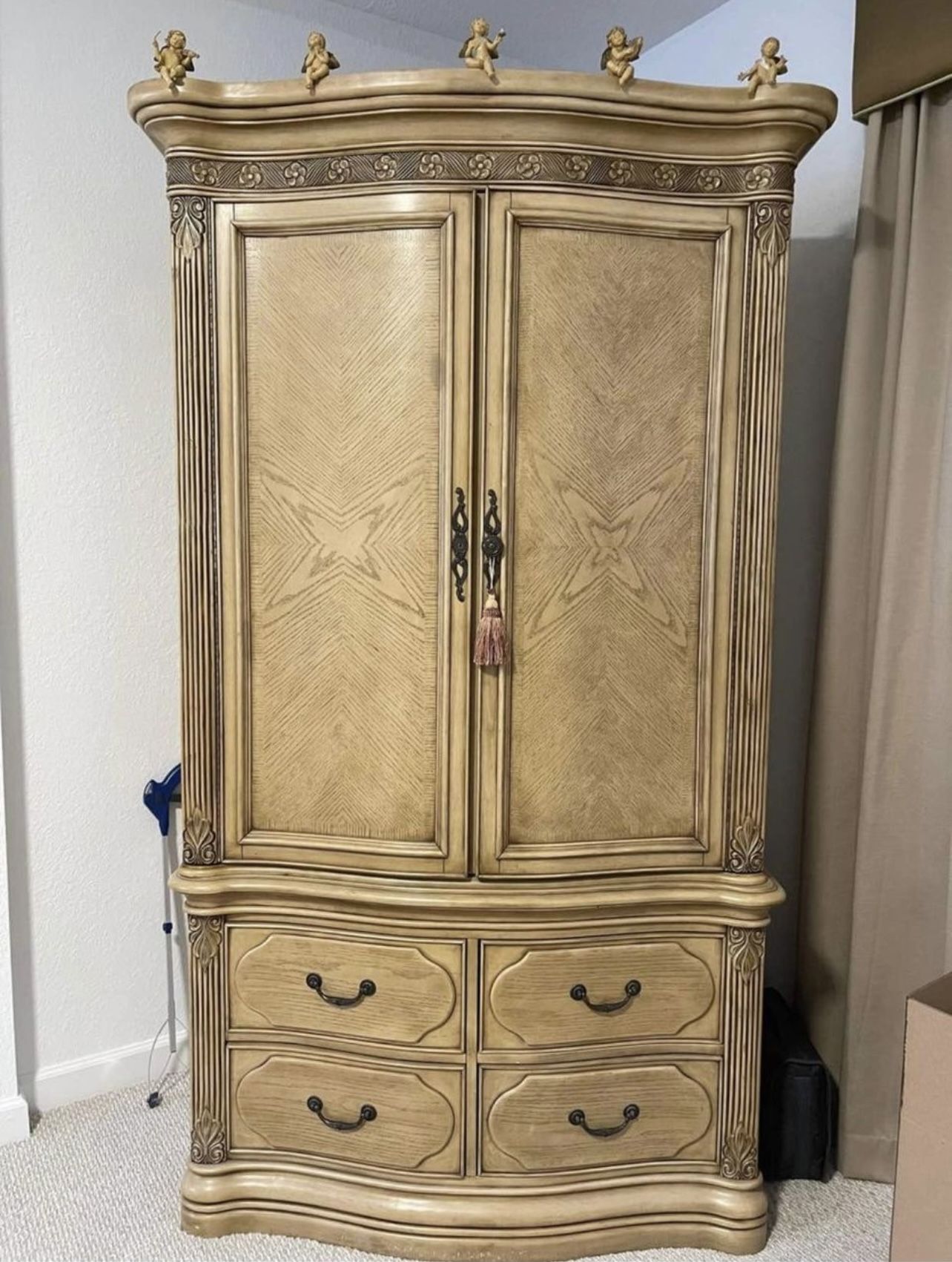 Michael Amini Furniture