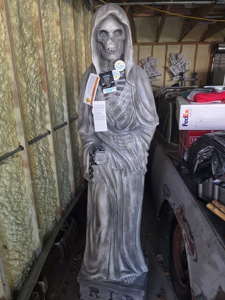 6 Ft LED Reaper