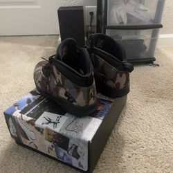 Jordan 10 Camos