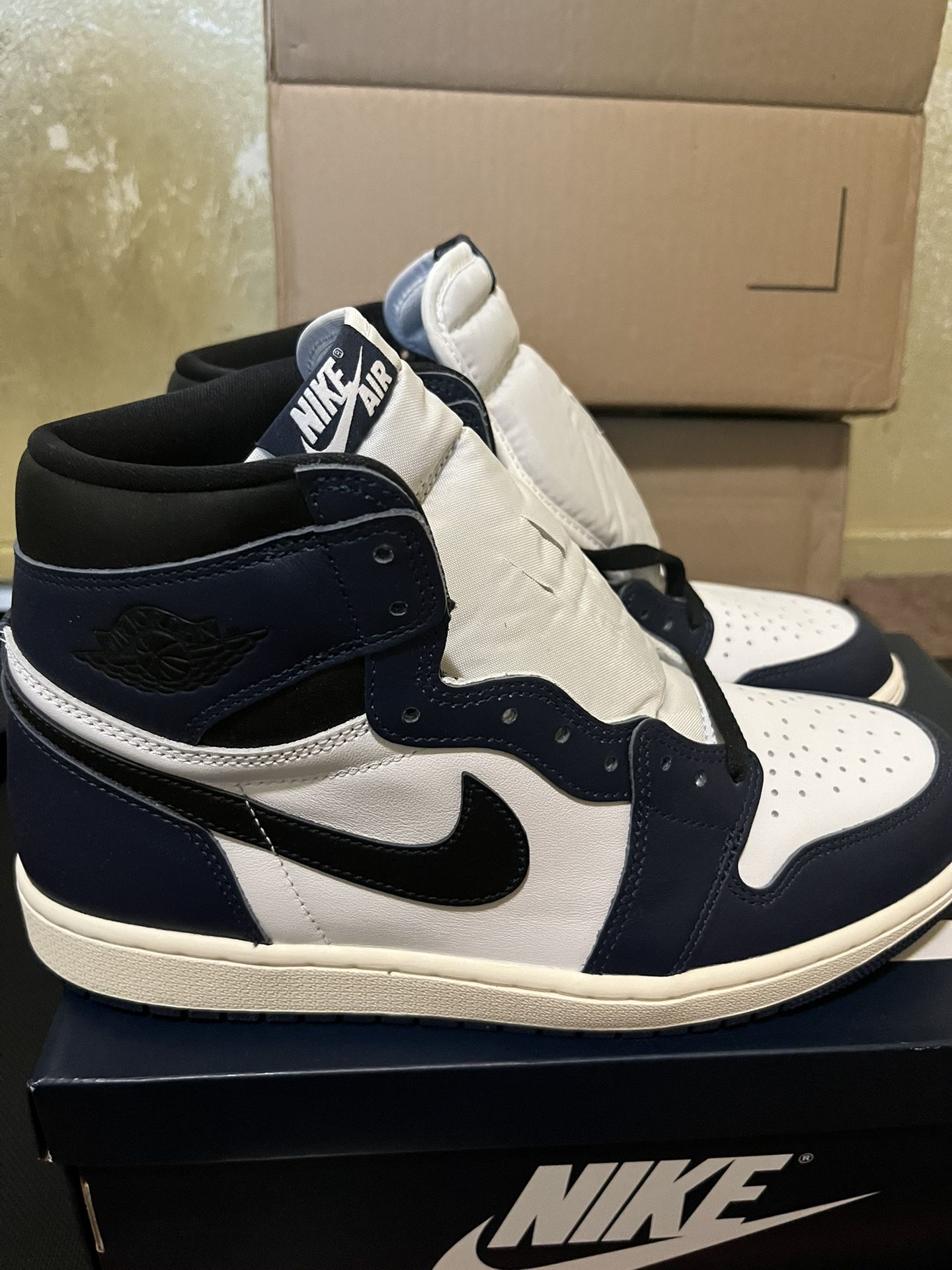  Air Jordan 1 Retro High OG 'Midnight Navy' 10M