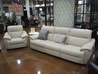 Natuzzi Leather Power Reclining 2pc Set - Sofa & Loveseat - Cream | Two-Seat Couch | Apartment-Size Couch