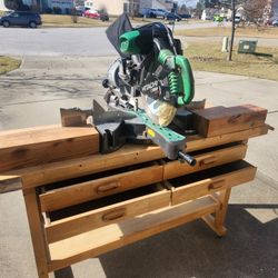Hitachi 12-in Sliding Miter Saw. Comes With Table.