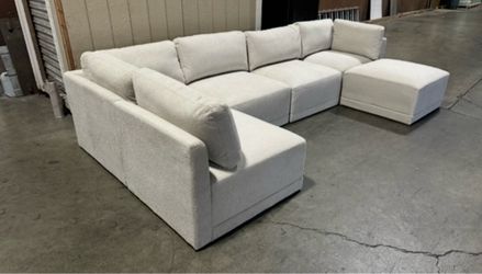 Thomasville Fallon 6-Piece Modular Sectional – Cream