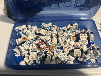 Lego clone trooper lot.
