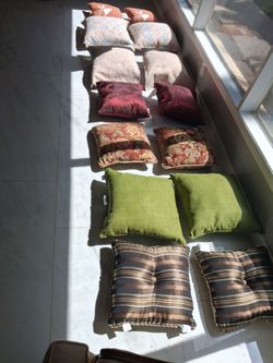 New pillow sets