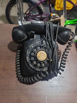 Vintage Black Rotary Dial Telephone
