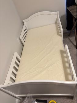 toddler bed with mattress