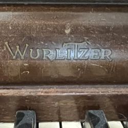 Wurlitzer Console Upright Piano