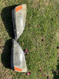 2004 Accord headlight housing