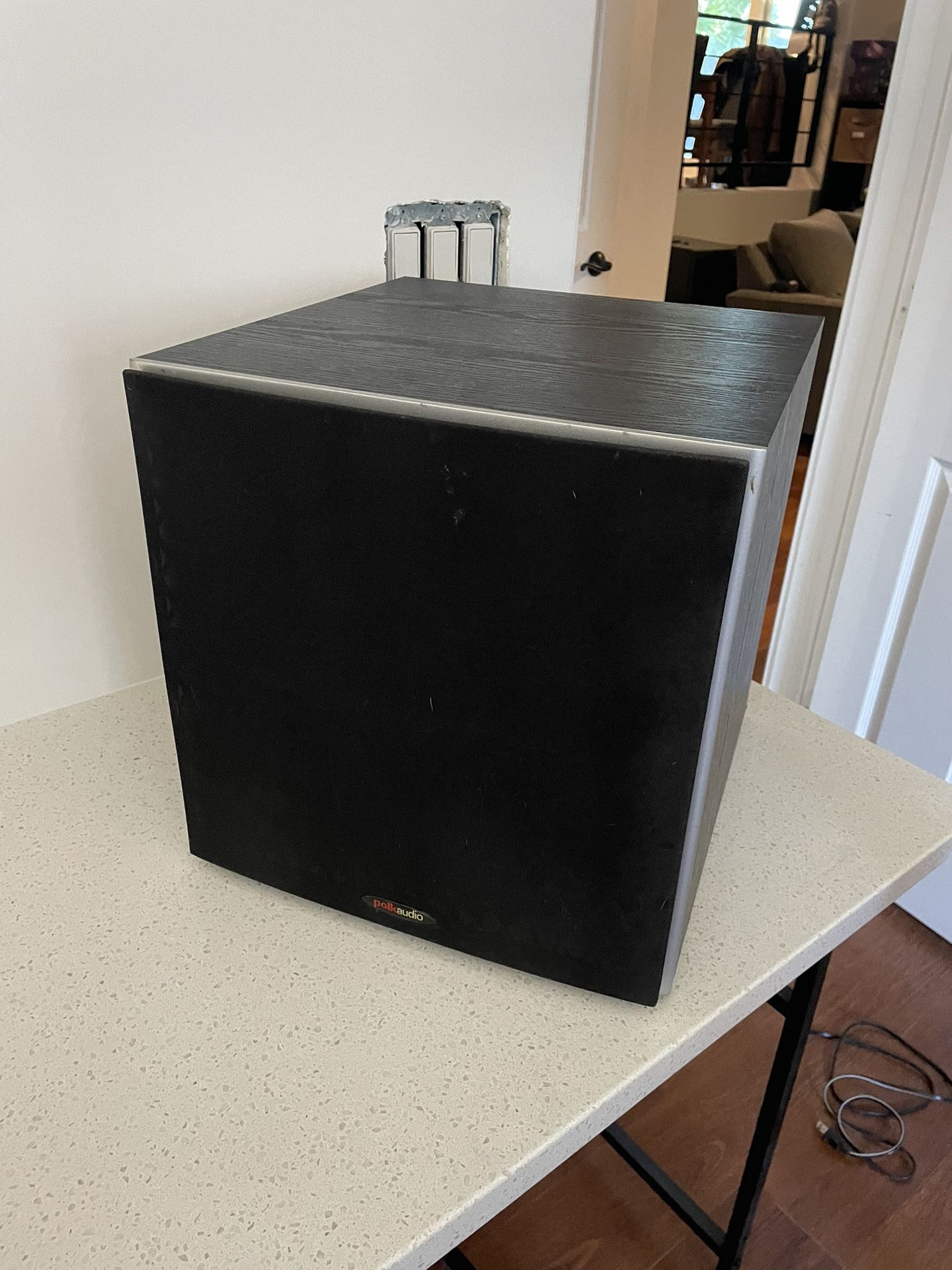 Polk Audio powered 10" sub