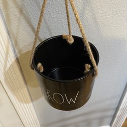 Handing Ceramic Planter